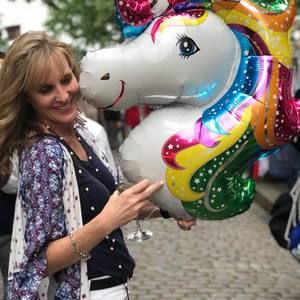 Meet your Posher, Stacy